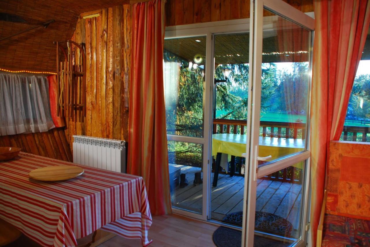 Chalets Des Trois Hetres Plombières-les-Bains Εξωτερικό φωτογραφία