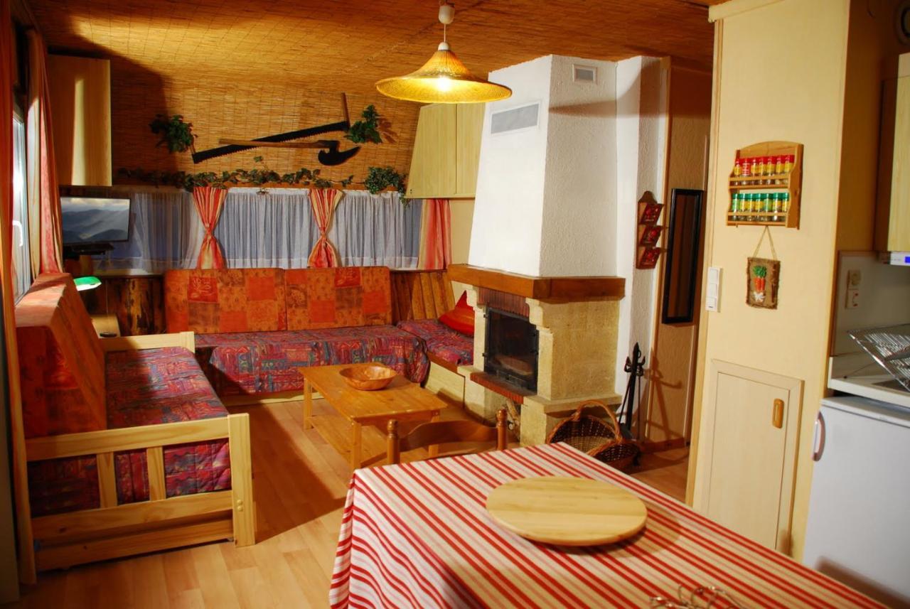 Chalets Des Trois Hetres Plombières-les-Bains Εξωτερικό φωτογραφία